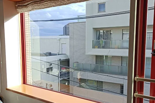 紫外線対策の窓ガラスフィルム③